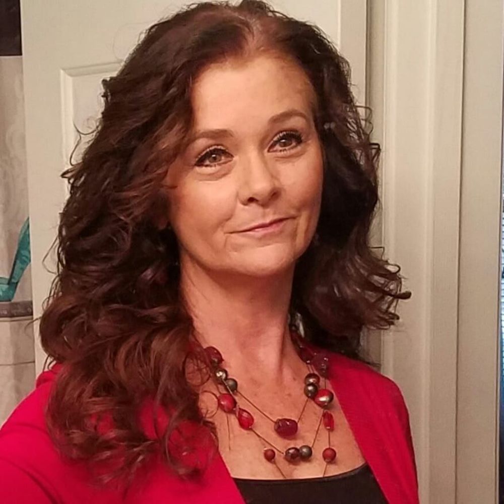Meet your Posher, Angie